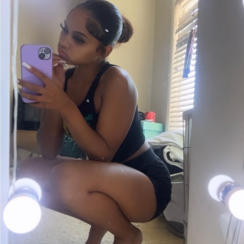 Meet your Posher, Kiara
